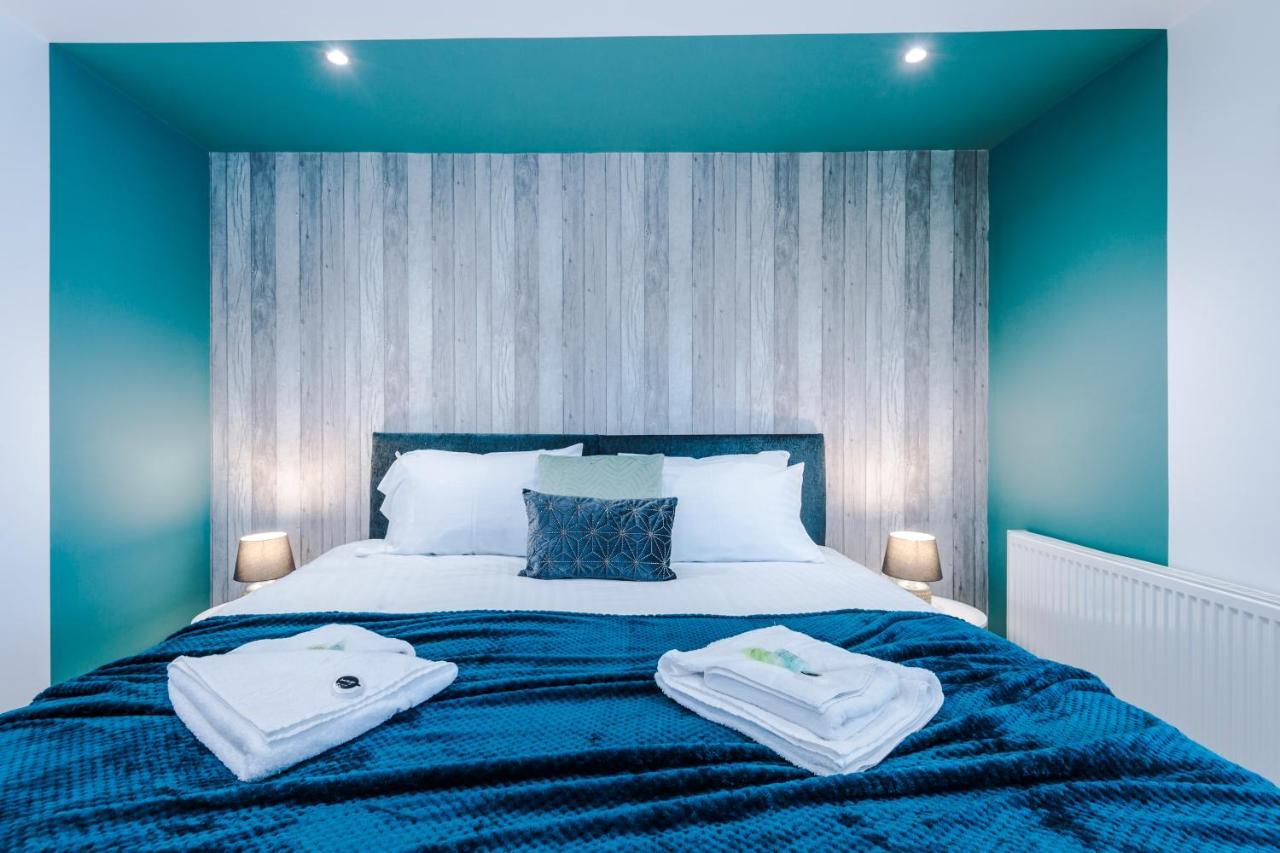 Rest & Recharge At The Station Apartments Manchester Buitenkant foto