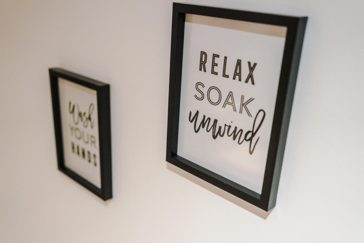 Rest & Recharge At The Station Apartments Manchester Buitenkant foto